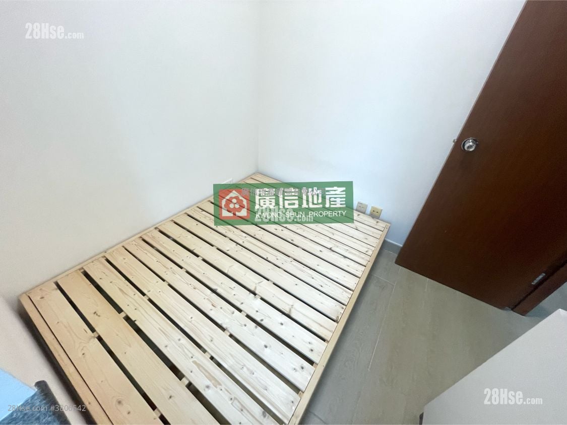 Fa Yuen Plaza Rental 2 Bedrooms , 1 Bathroom 322 ft²