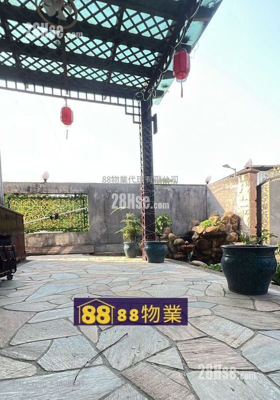 村屋 租盤 2,100 平方呎