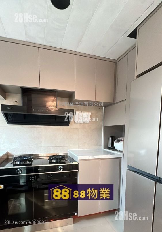 村屋 租盤 2,100 平方呎