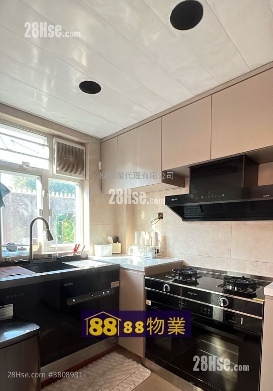 村屋 租盤 2,100 平方呎