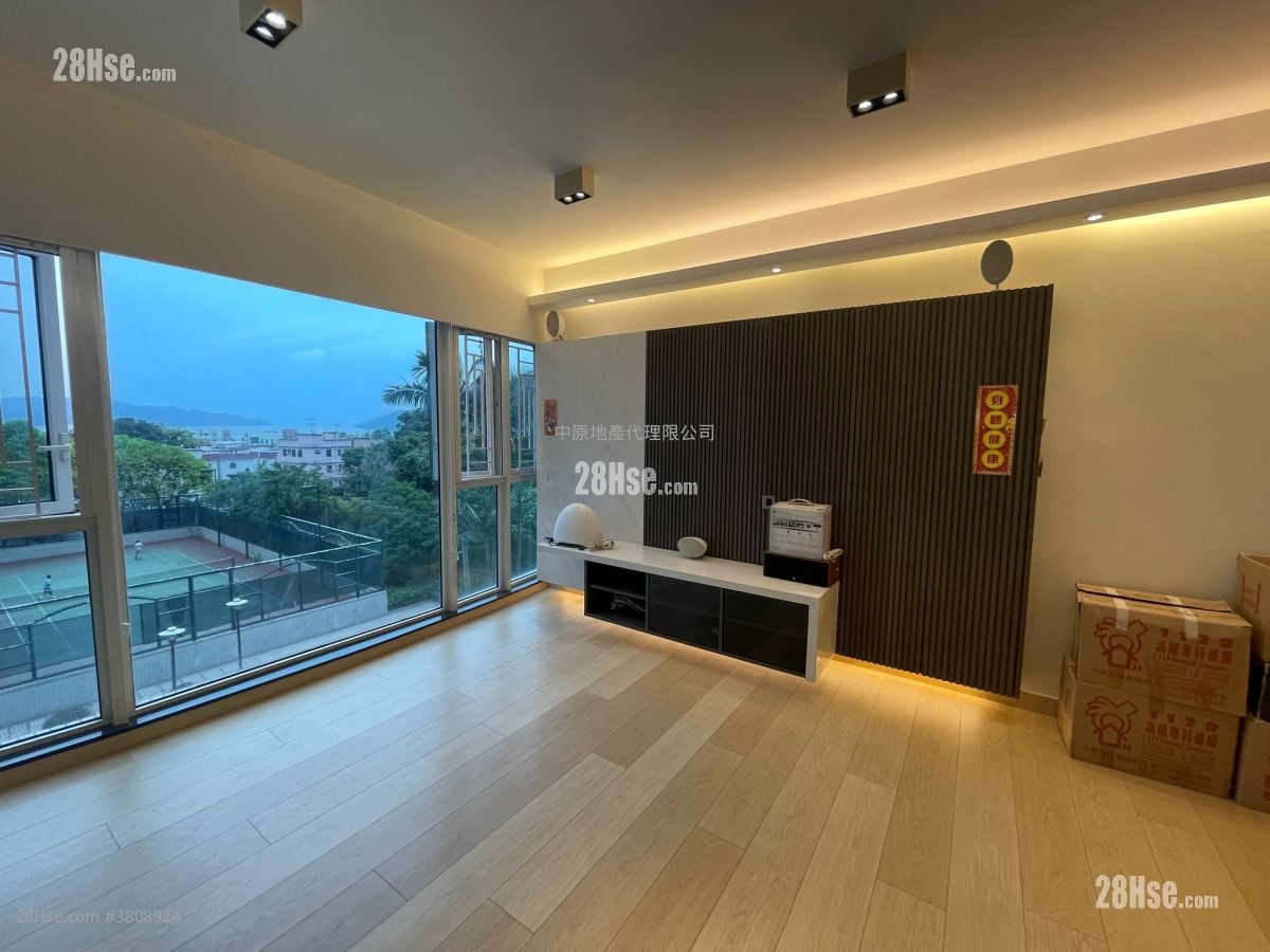 Symphony Bay Sell 3 Bedrooms , 2 Bathrooms 1,096 ft²