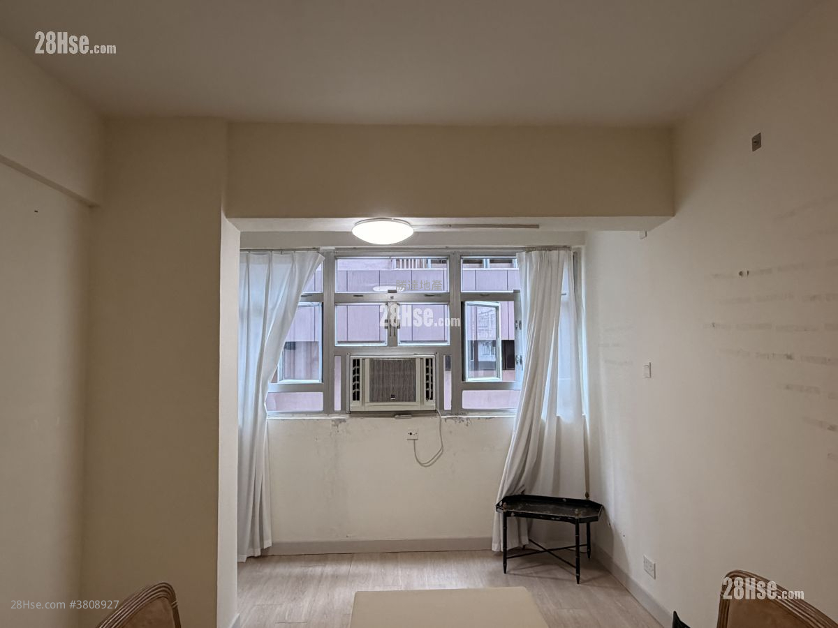 康侨大厦 售盘 2 房 , 1 浴室 654 平方尺