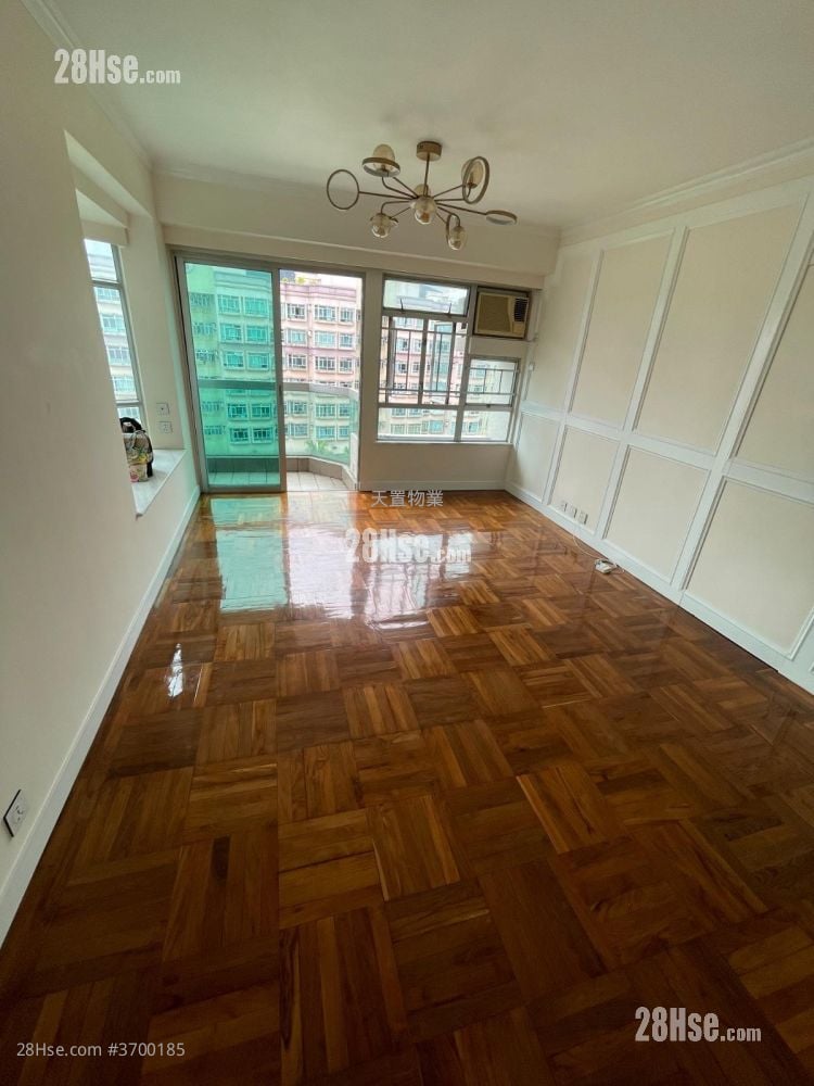 紫翠花园 租盘 3 房 , 2 浴室 703 平方尺