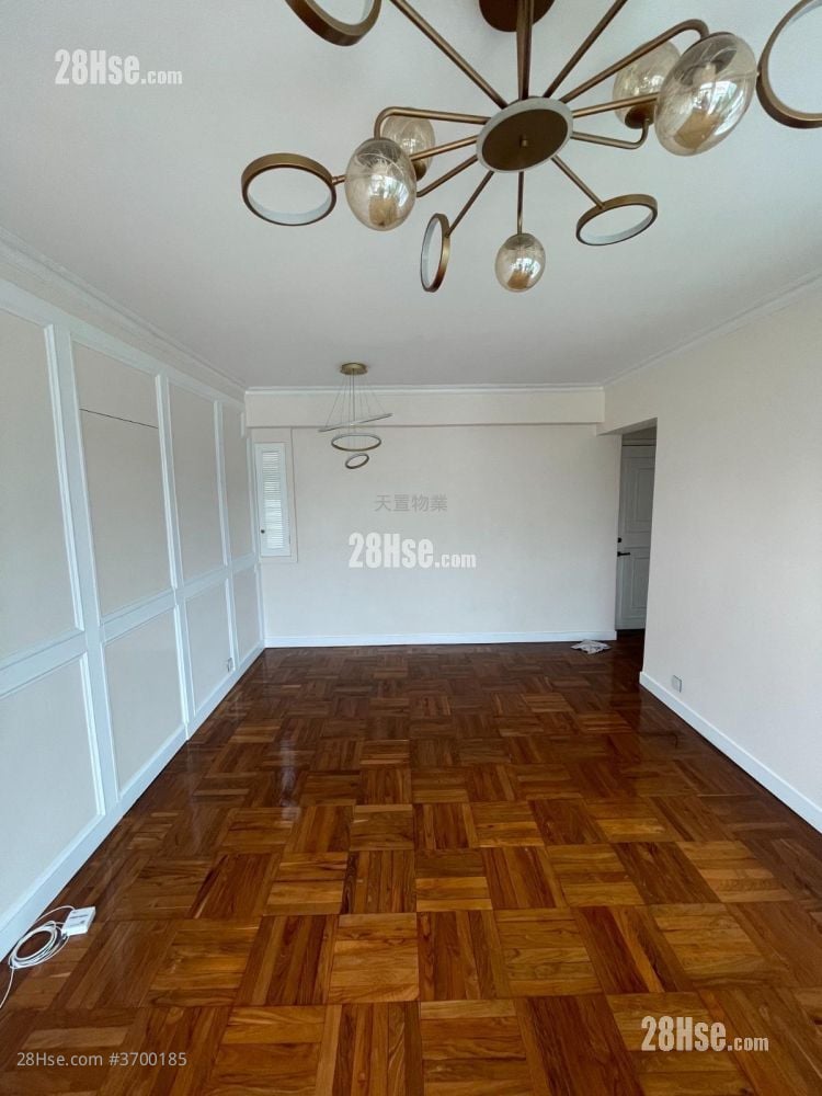 紫翠花园 租盘 3 房 , 2 浴室 703 平方尺