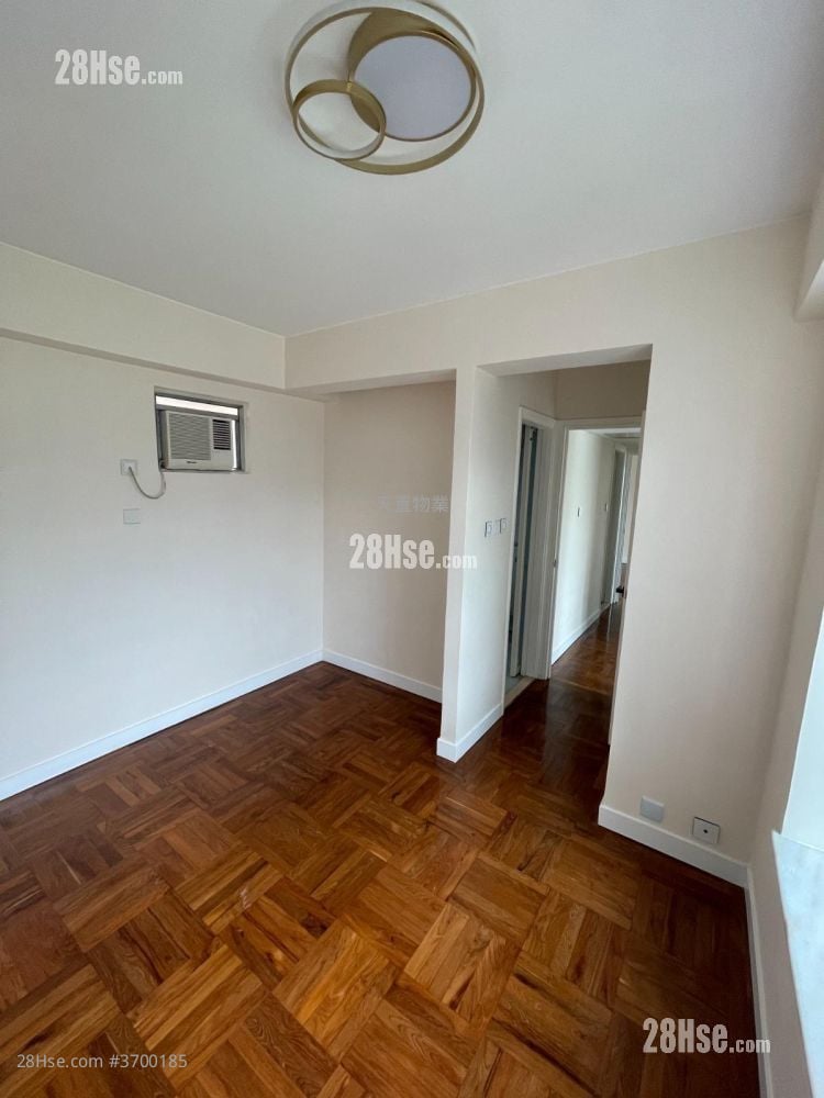 紫翠花园 租盘 3 房 , 2 浴室 703 平方尺