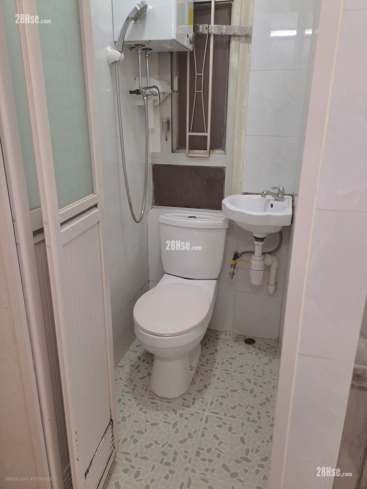 鸿发大楼 租盘 开放式间隔 , 1 浴室 150 平方尺