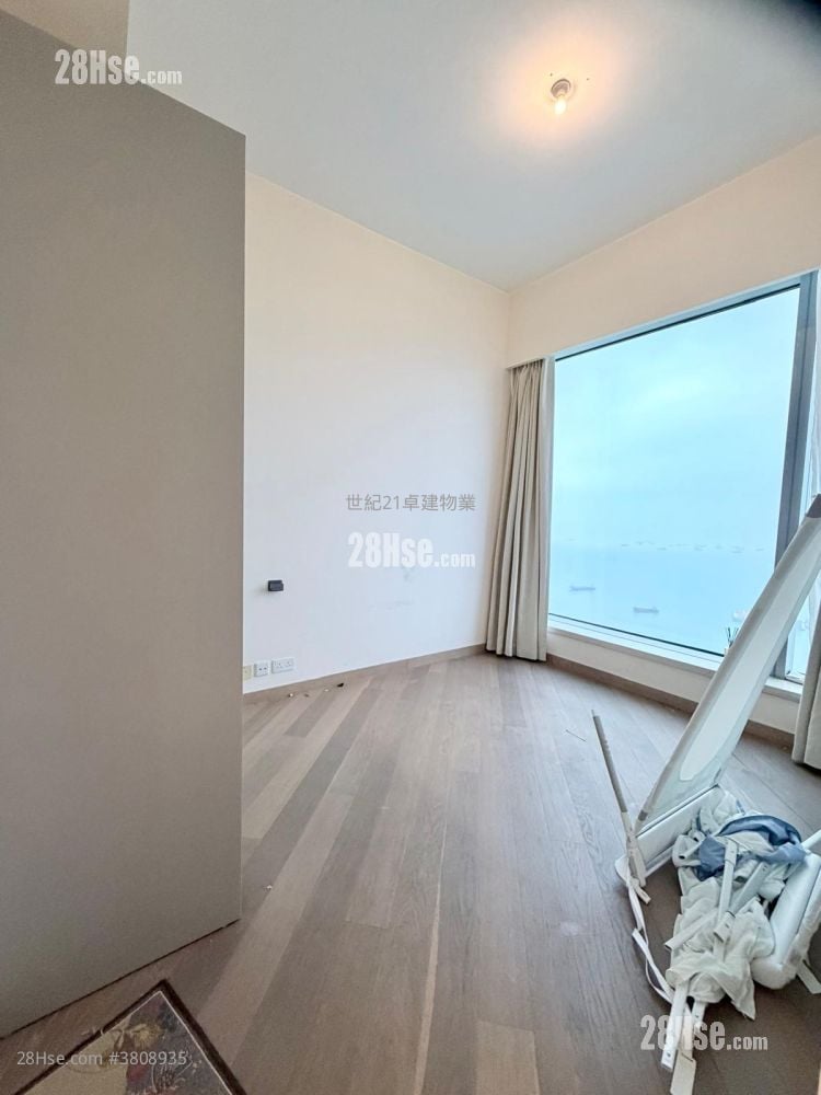 天玺 租盘 4 房 , 3 浴室 1,443 平方尺