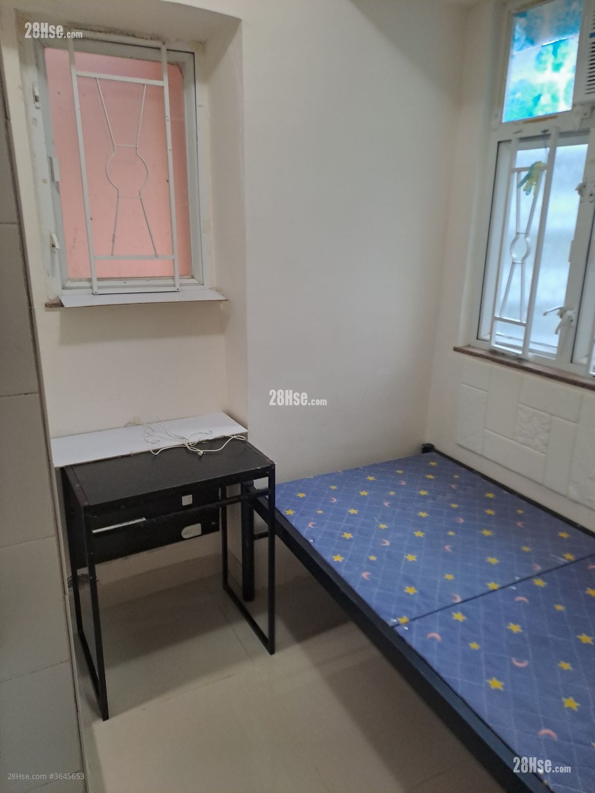 鸿发大楼 租盘 开放式间隔 , 1 浴室 90 平方尺