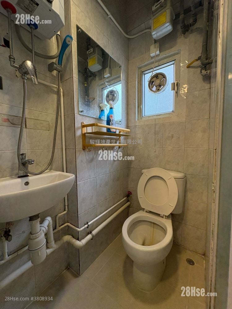 Shing Tak Mansion Rental Studio 120 ft²