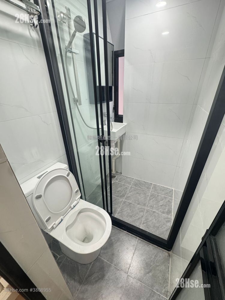 香槟大厦 租盘 开放式间隔 , 1 浴室 180 平方尺