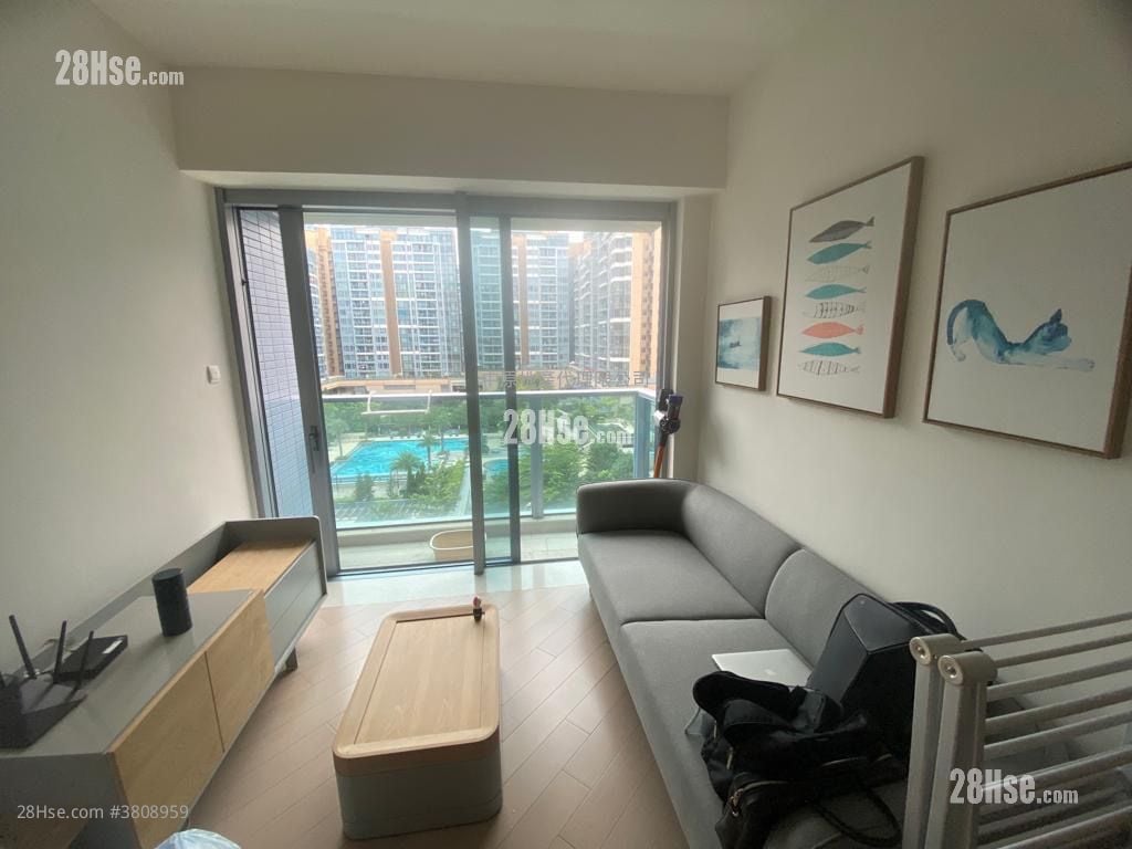 峻峦 售盘 3 房 , 1 浴室 634 平方尺