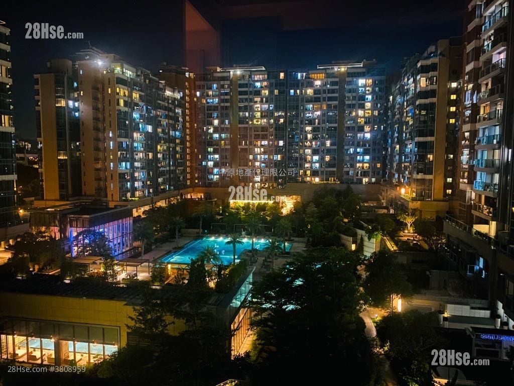 峻峦 售盘 3 房 , 1 浴室 634 平方尺