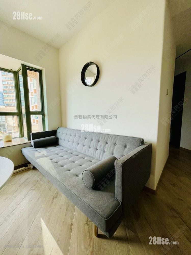 Park Avenue Sell 3 Bedrooms , 2 Bathrooms 737 ft²