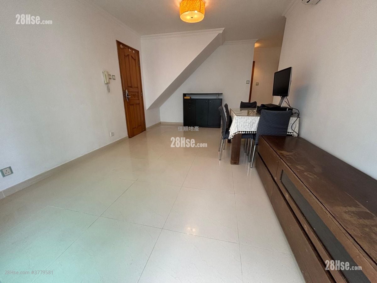 村屋 售盘 3 房 , 1 浴室