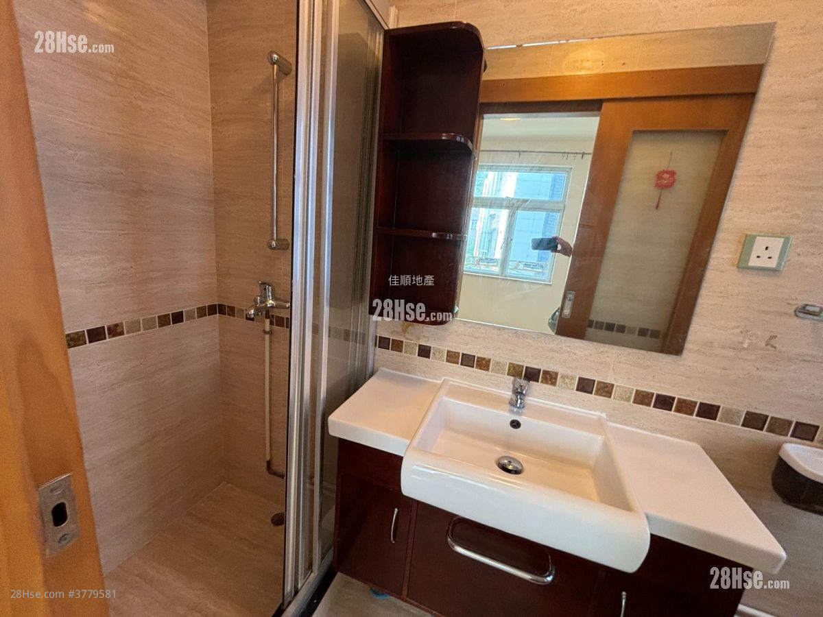 村屋 售盘 3 房 , 1 浴室