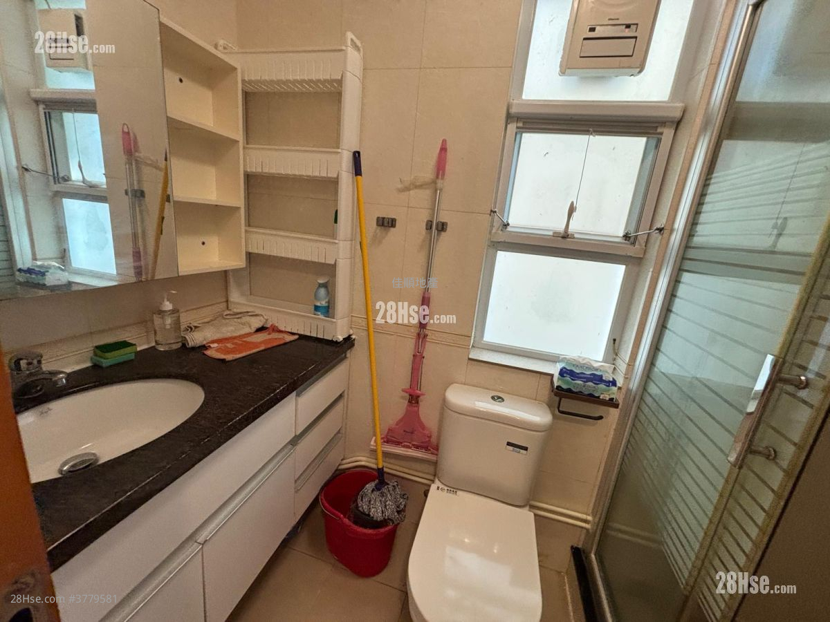 村屋 售盘 3 房 , 1 浴室