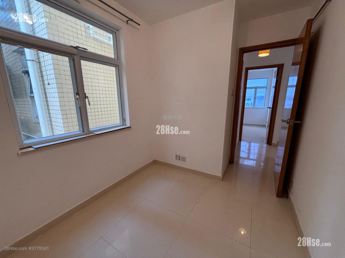 村屋 售盘 3 房 , 1 浴室