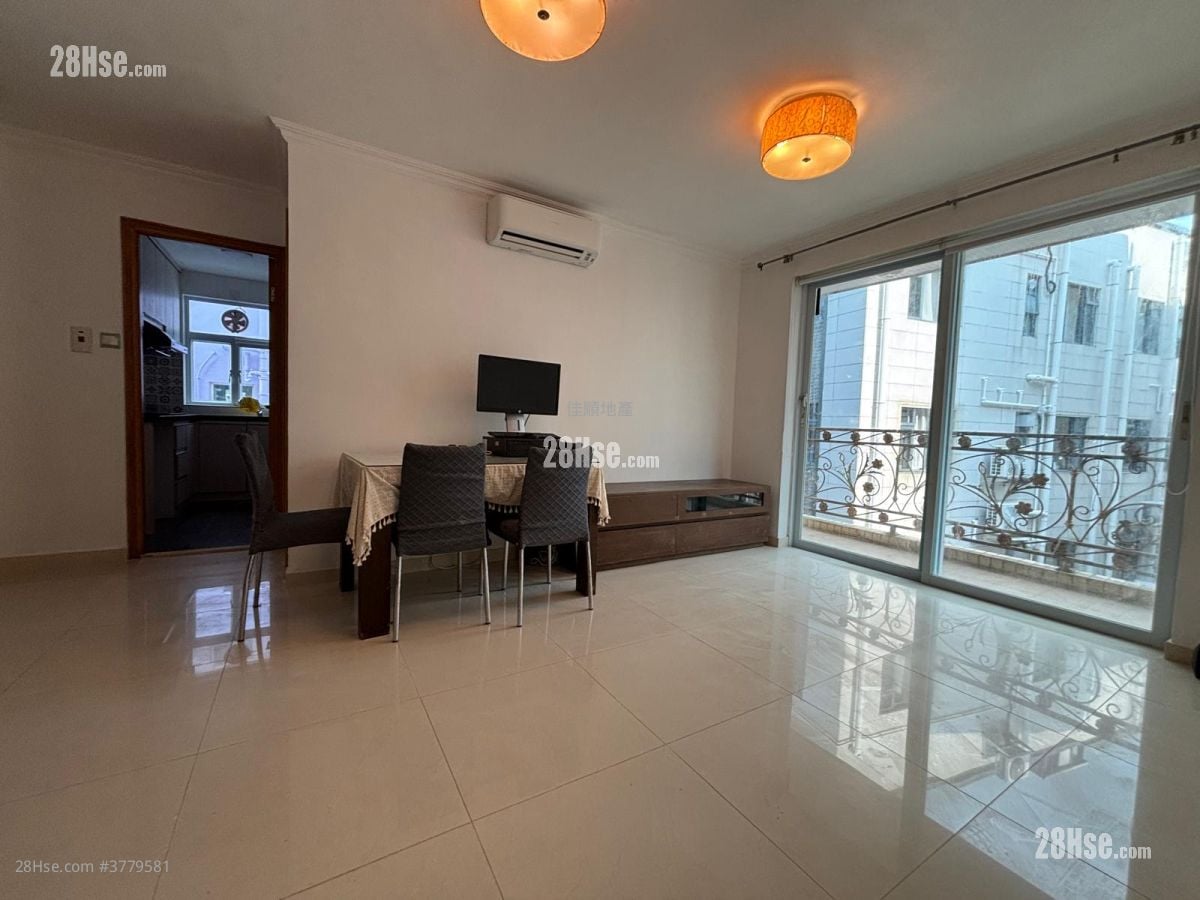 村屋 售盘 3 房 , 1 浴室