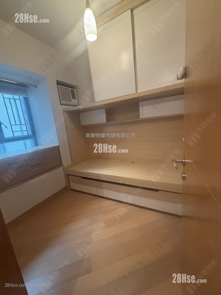 The Long Beach Sell 2 Bedrooms , 1 Bathroom 564 ft²