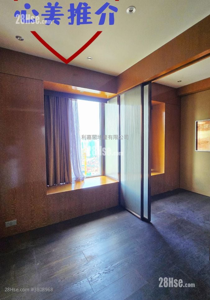 The Latitude Sell 3 Bedrooms , 3 Bathrooms 1,595 ft²