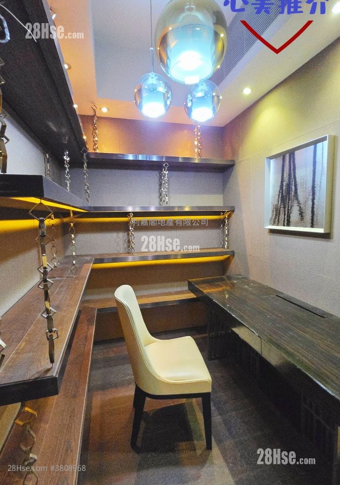 The Latitude Sell 3 Bedrooms , 3 Bathrooms 1,595 ft²