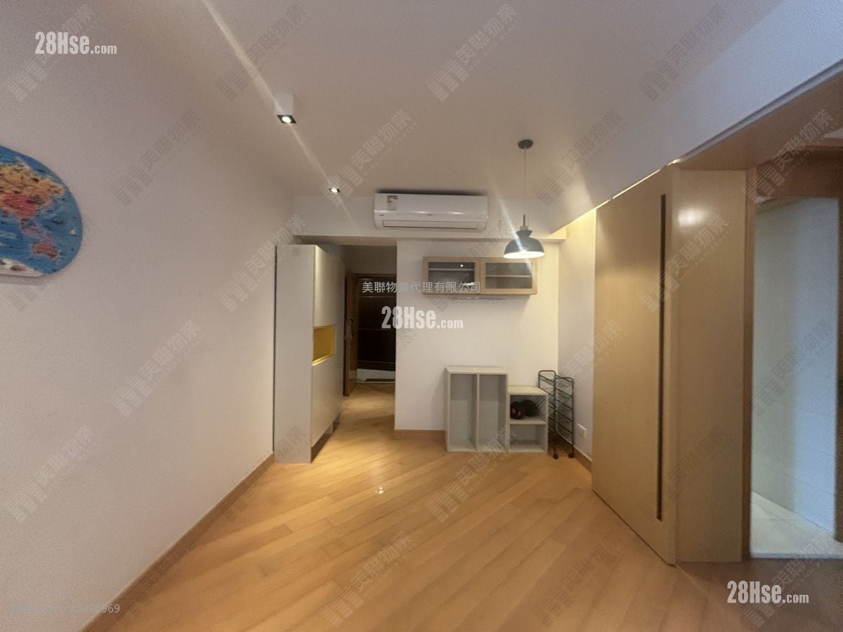 The Long Beach Sell 2 Bedrooms , 1 Bathroom 564 ft²