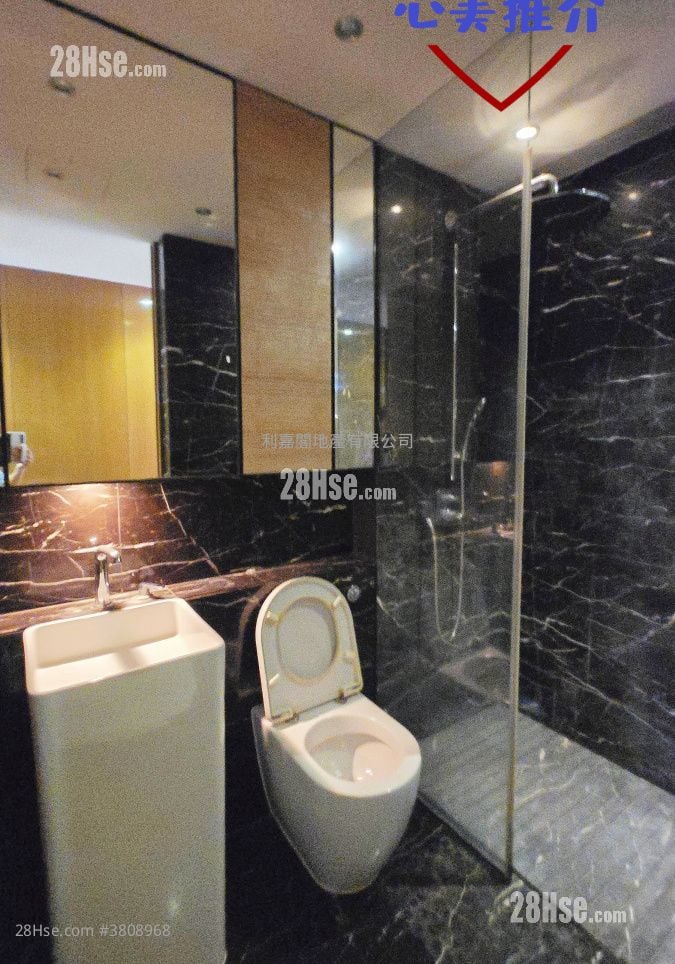 The Latitude Sell 3 Bedrooms , 3 Bathrooms 1,595 ft²