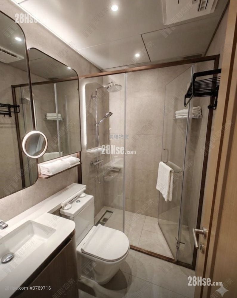 LP10 租盘 4 房 , 2 浴室 797 平方尺