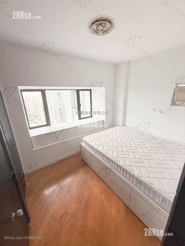 華景山莊 售盤 2 房 , 1 浴室 546 平方呎