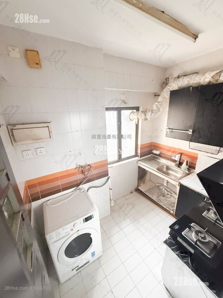 華景山莊 售盤 2 房 , 1 浴室 546 平方呎