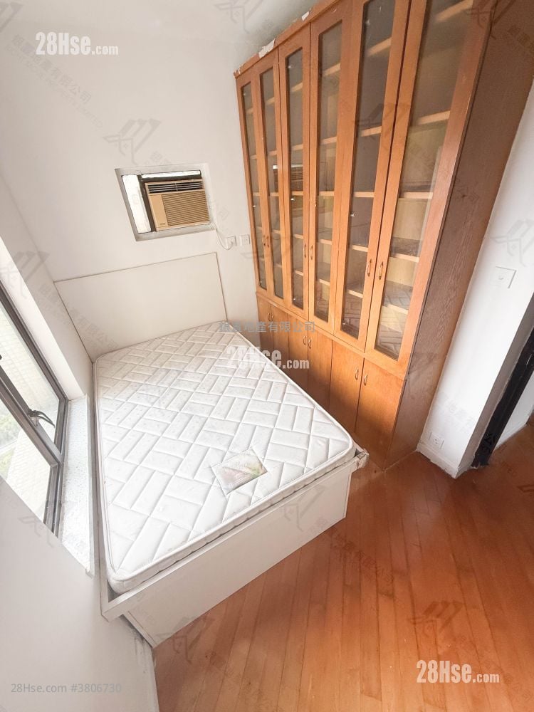 華景山莊 售盤 2 房 , 1 浴室 546 平方呎