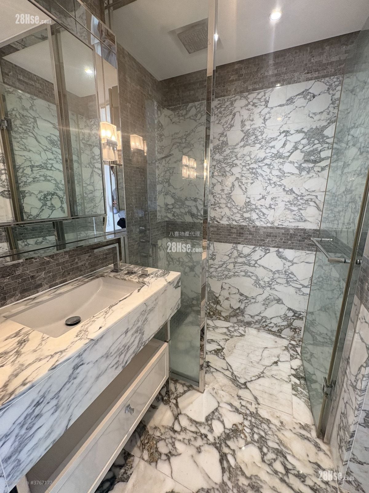 The Warren Rental 2 Bedrooms , 2 Bathrooms 612 ft²