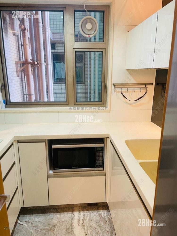 Harbour Green Rental 2 Bedrooms , 1 Bathroom 482 ft²