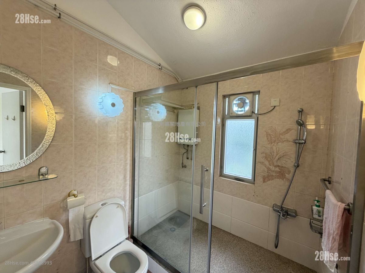 Fairview Park Sell 3 Bedrooms 1,035 ft²