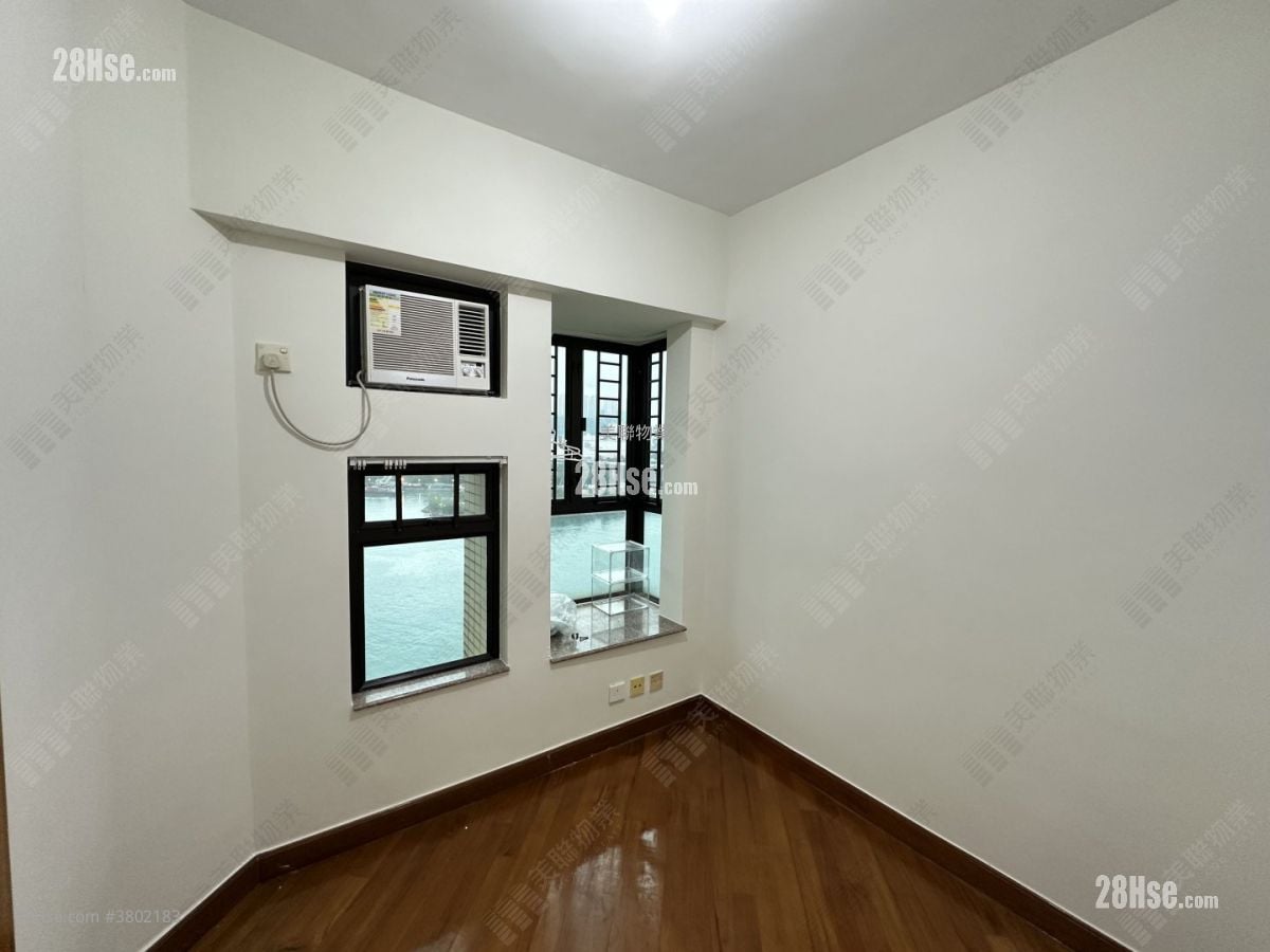 Grand Horizon Rental 2 Bedrooms , 1 Bathroom 463 ft²