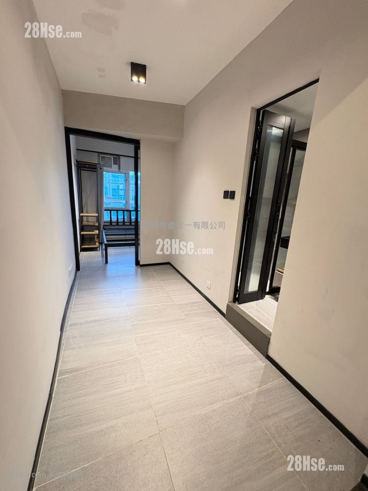 Windsor Mansion Rental 1 Bedroom , 1 Bathroom 220 ft²