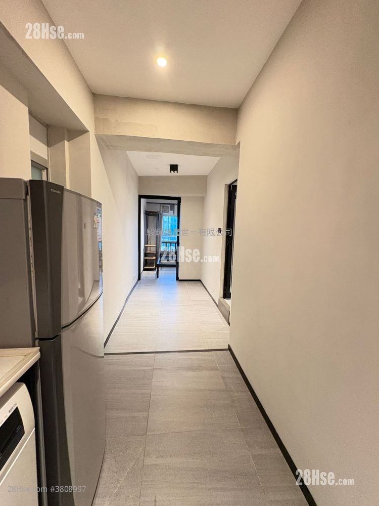 Windsor Mansion Rental 1 Bedroom , 1 Bathroom 220 ft²