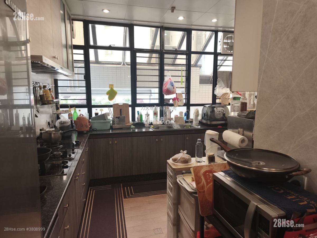 Greenwood Terrace Sell