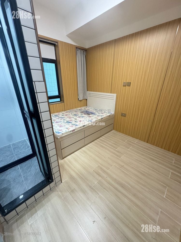 香槟大厦 租盘 开放式间隔 , 1 浴室 140 平方尺