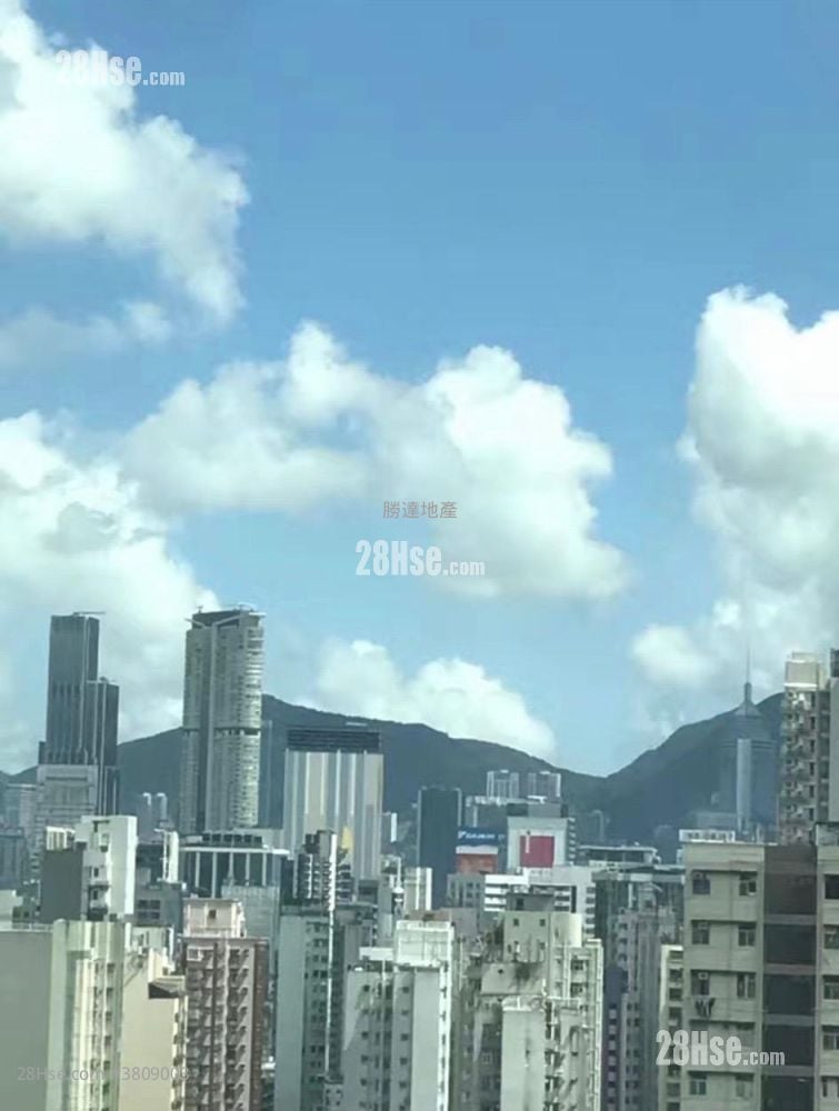 Flourish Mansion Rental 2 Bedrooms , 1 Bathroom 408 ft²