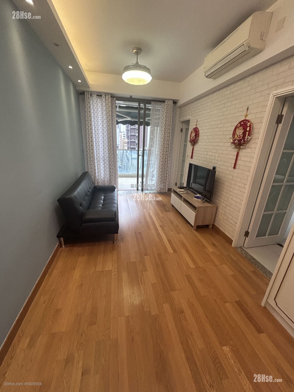 Heya Crystal Rental 482 ft²