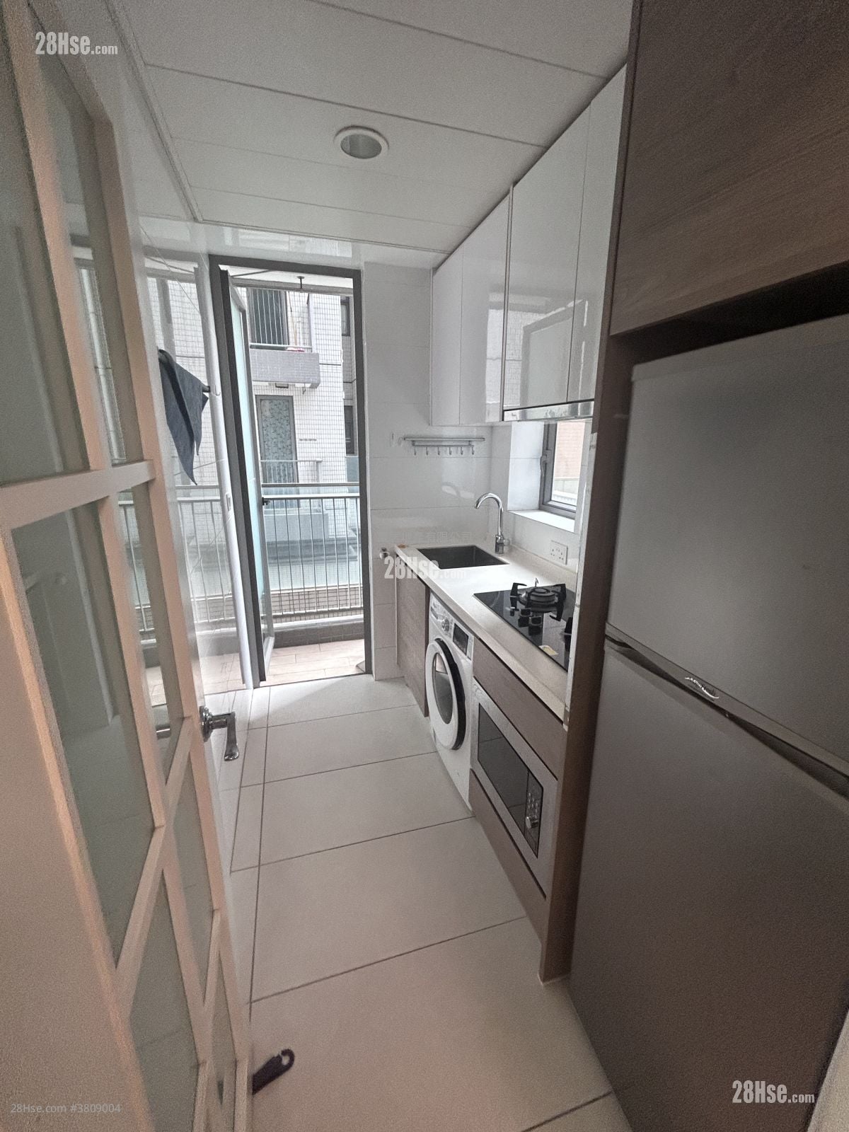 Heya Crystal Rental 482 ft²