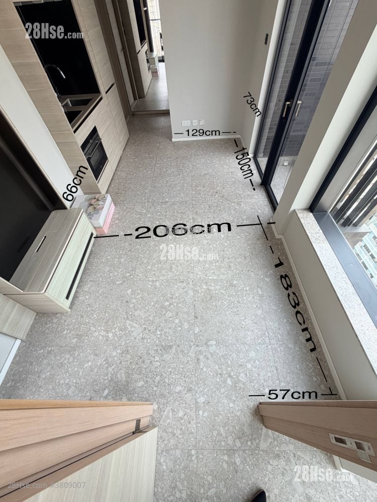 单幢楼房 租盘 1 房 , 1 浴室 320 平方尺