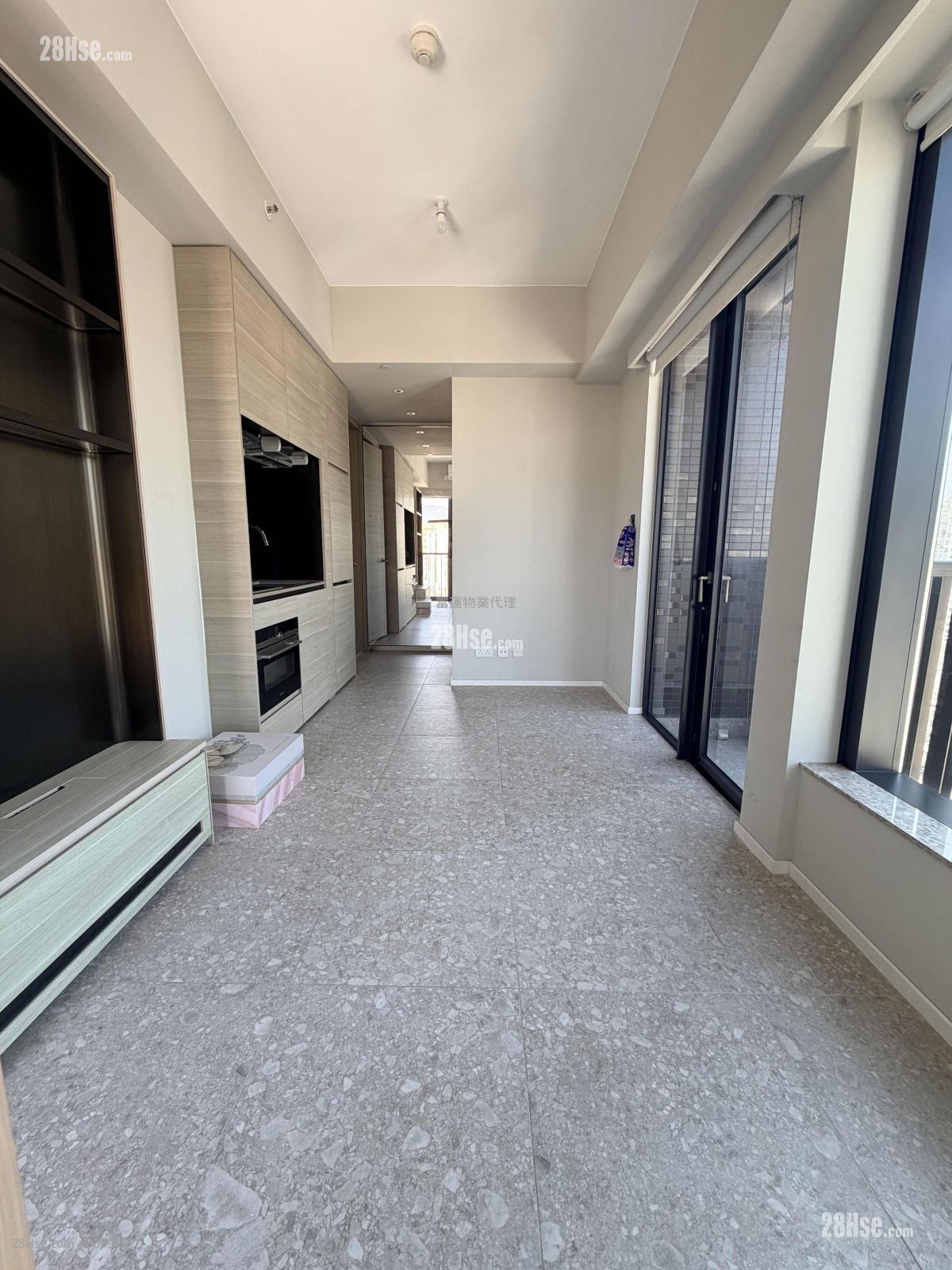 单幢楼房 租盘 1 房 , 1 浴室 320 平方尺