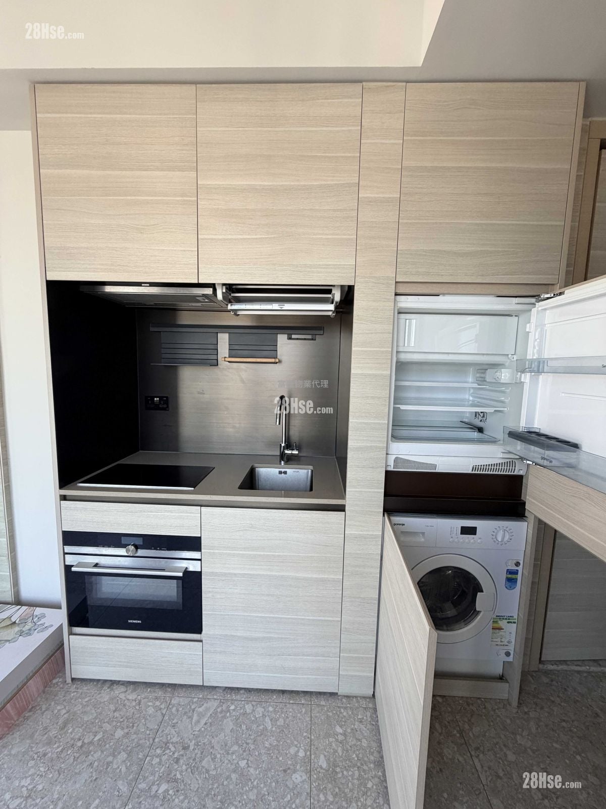 单幢楼房 租盘 1 房 , 1 浴室 320 平方尺