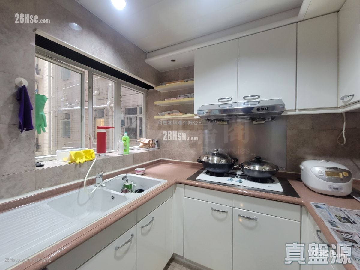 Laguna Verde Sell 3 Bedrooms 1,100 ft²