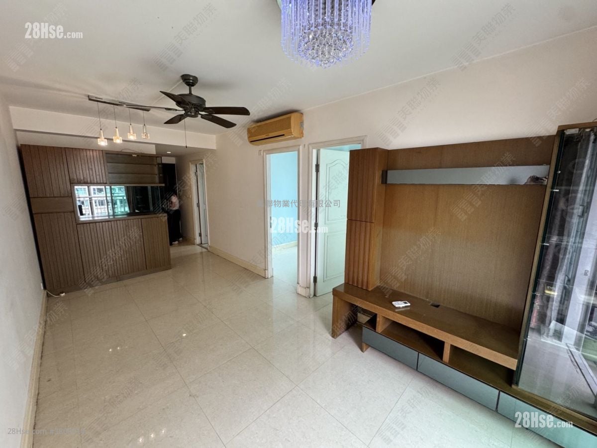 Central Park Towers Sell 2 Bedrooms 502 ft²