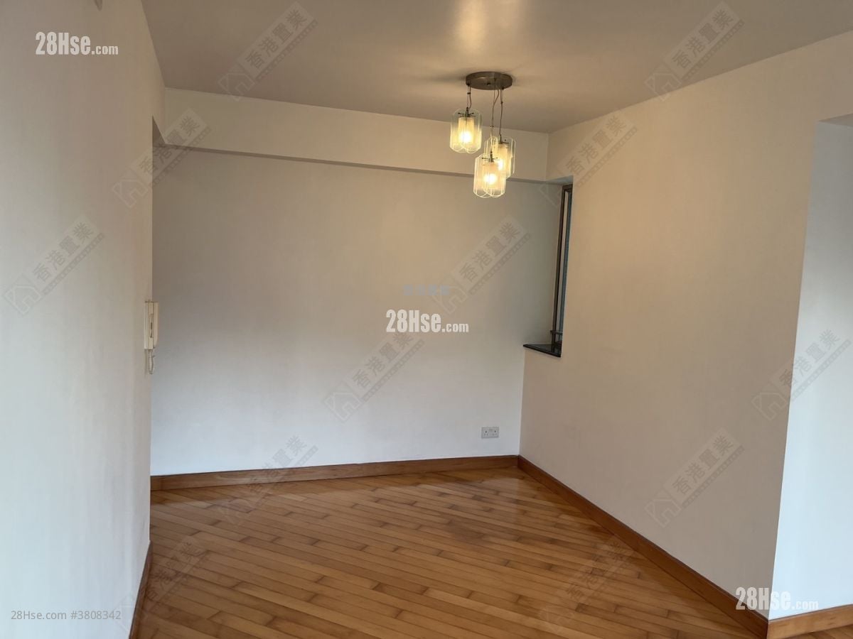 深湾轩 租盘 2 房 , 1 浴室 475 平方尺