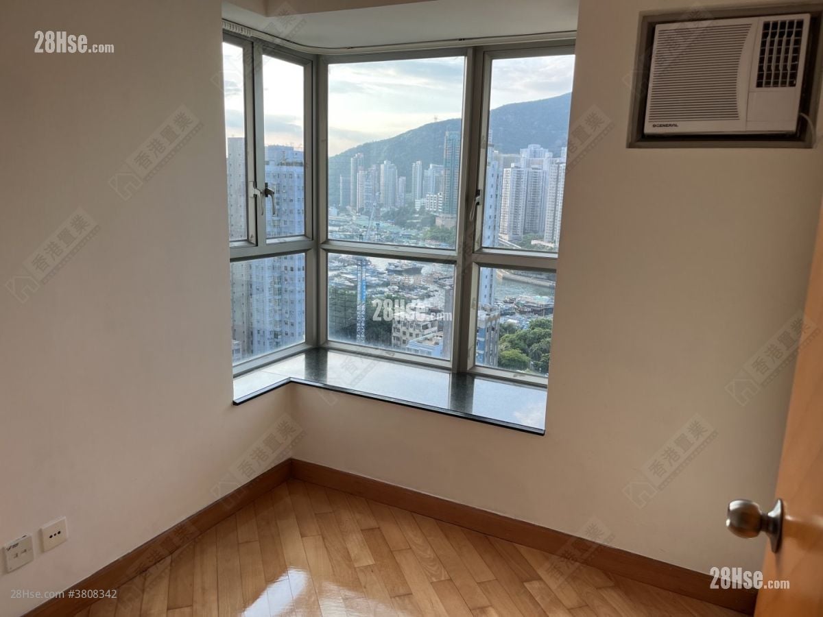 深湾轩 租盘 2 房 , 1 浴室 475 平方尺