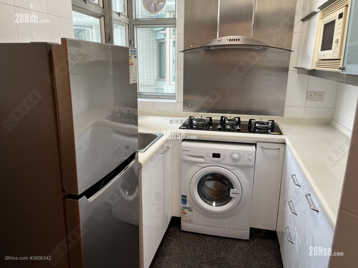 深湾轩 租盘 2 房 , 1 浴室 475 平方尺